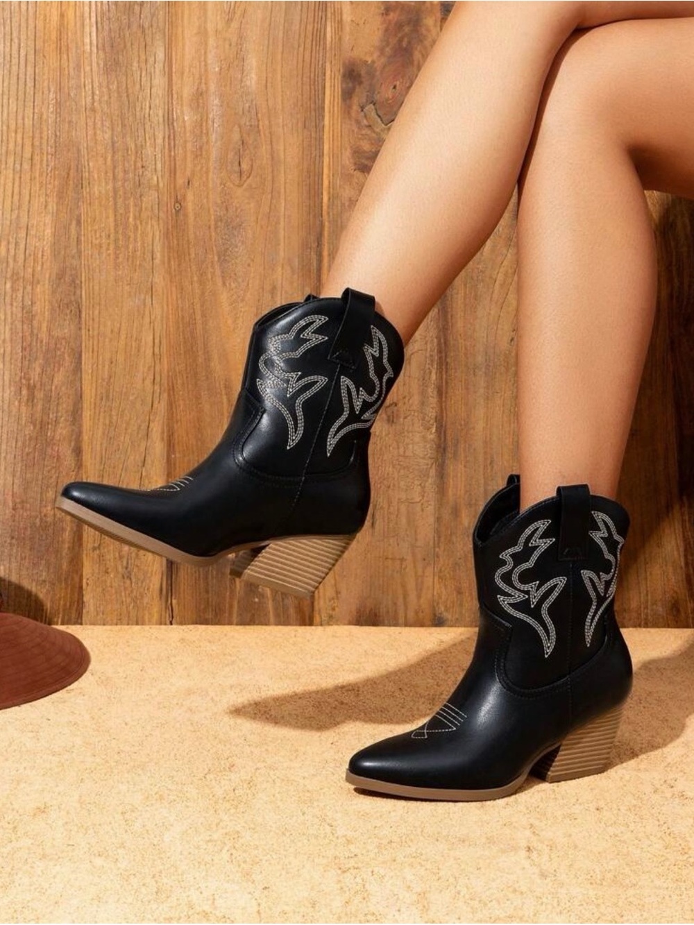 Black Western Embroidered Mid-Heel Ankle Booties